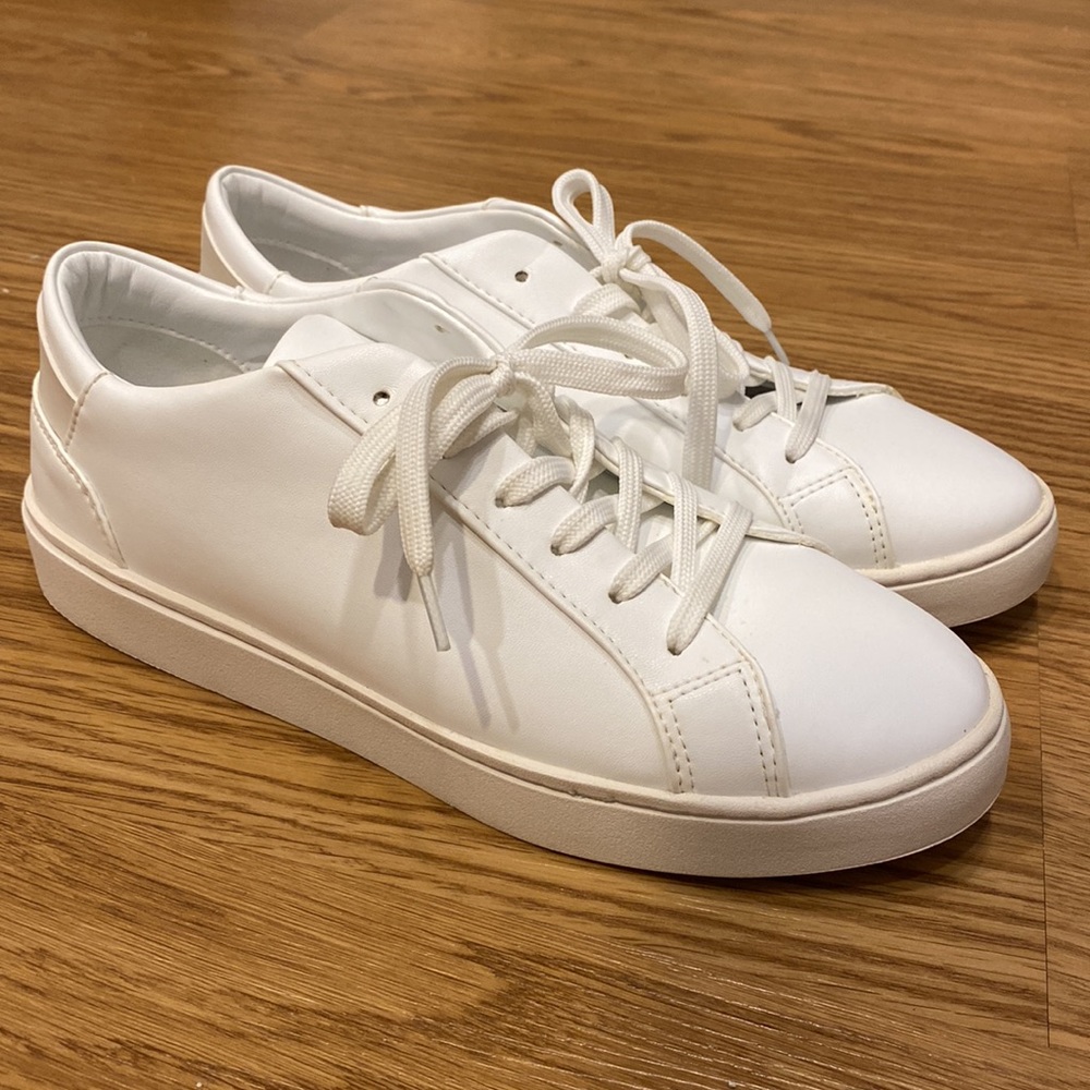 Thousand Fell Sneakers - Size 8